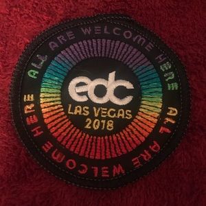 EDC festival commemorative 4 pieces bundle!!!